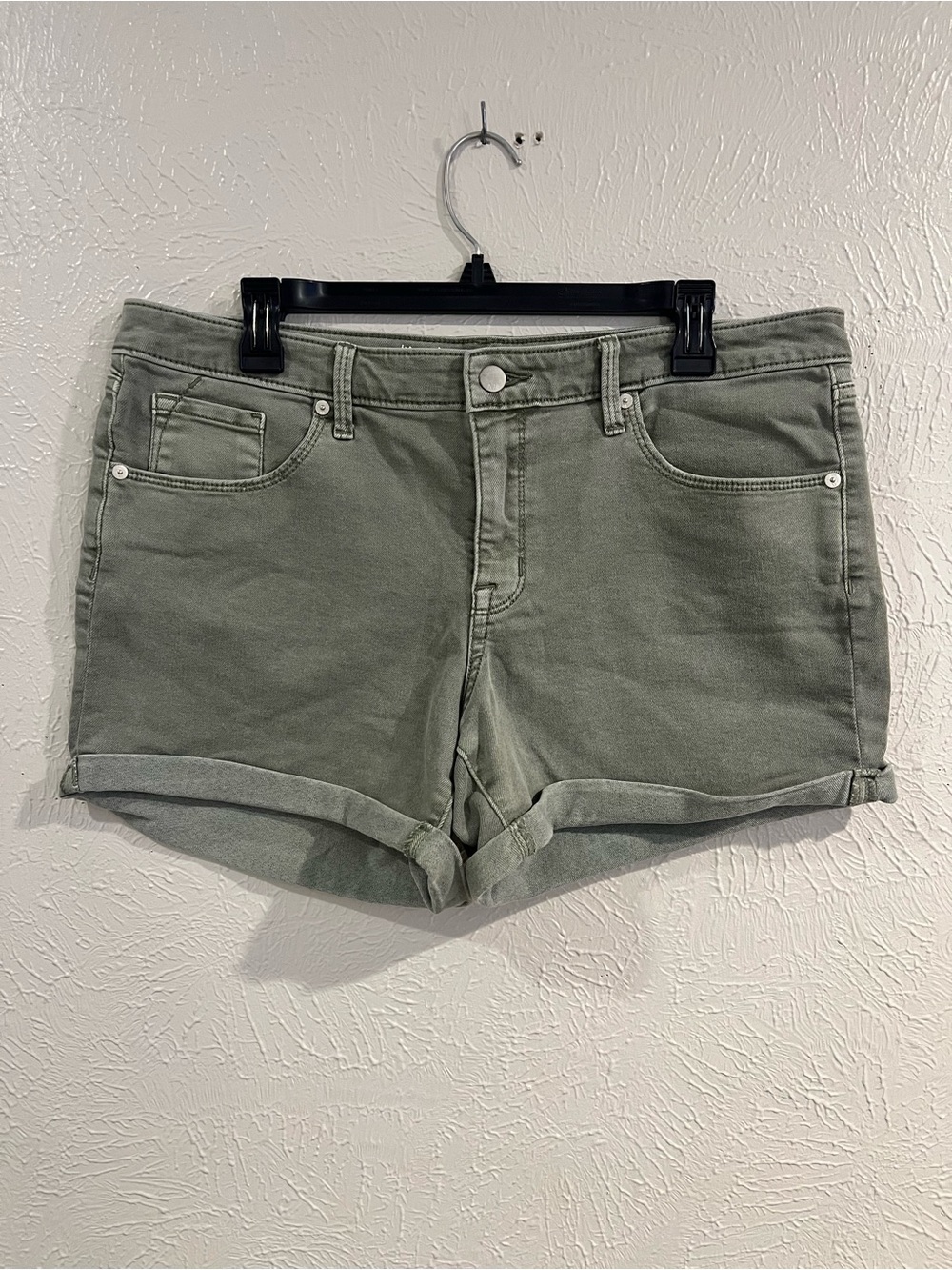 Mossimo denim green mid-rise midi shorts